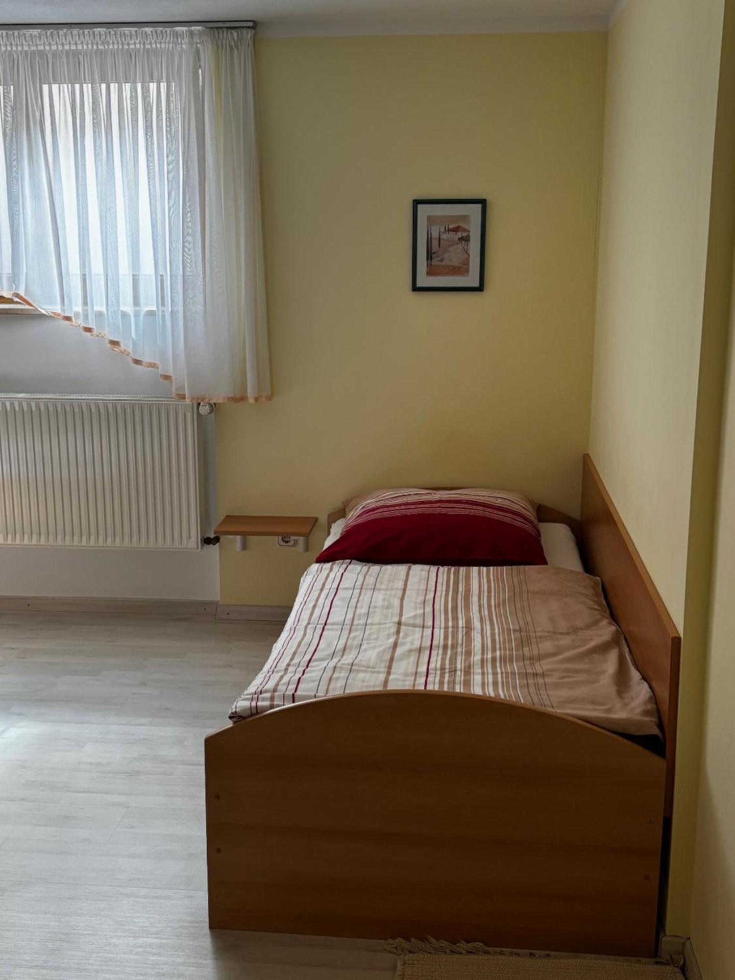 Abseits Vom Laerm Und Verkehr Litzendorf Esterno foto